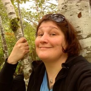 Meet your Posher, Pam